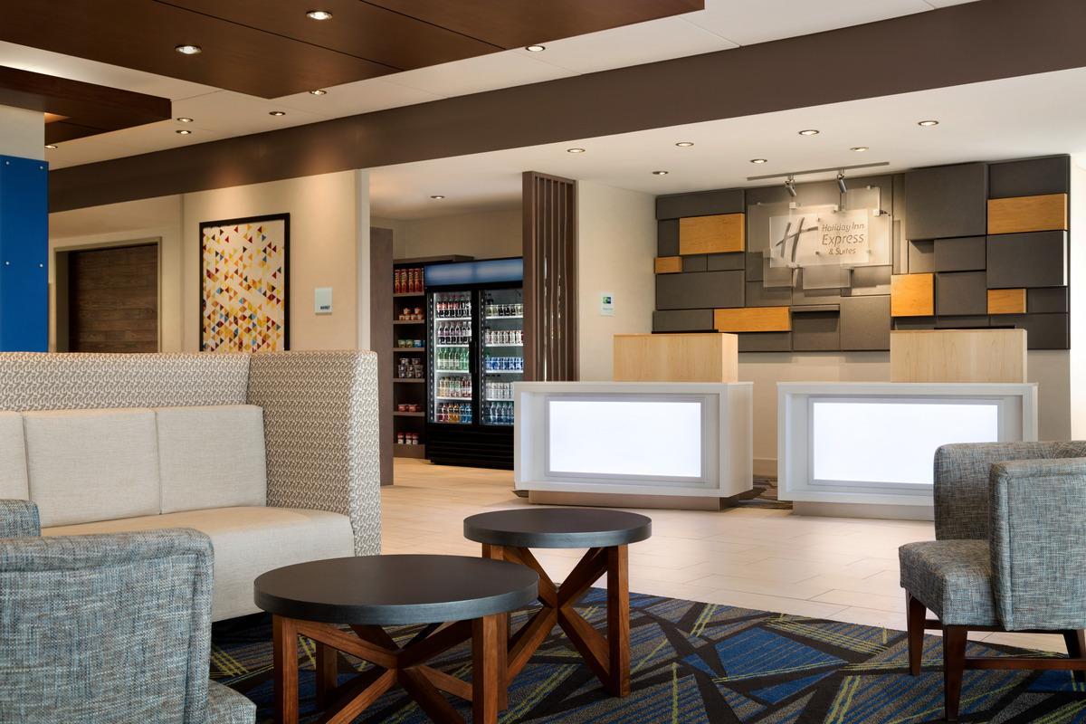 Holiday Inn Express & Suites Findlay North By Ihg Экстерьер фото