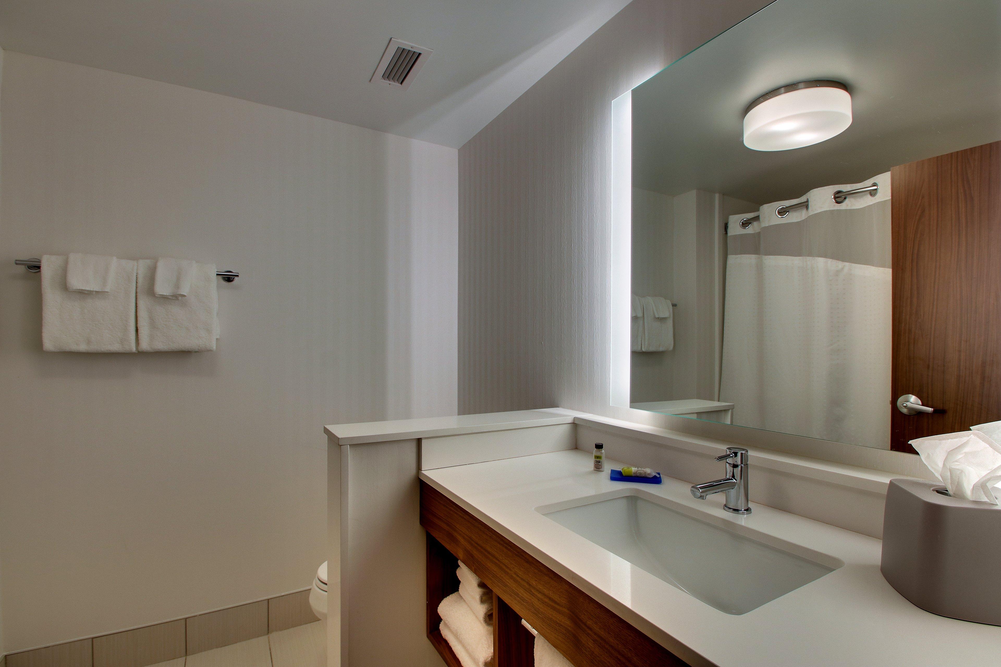 Holiday Inn Express & Suites Findlay North By Ihg Экстерьер фото